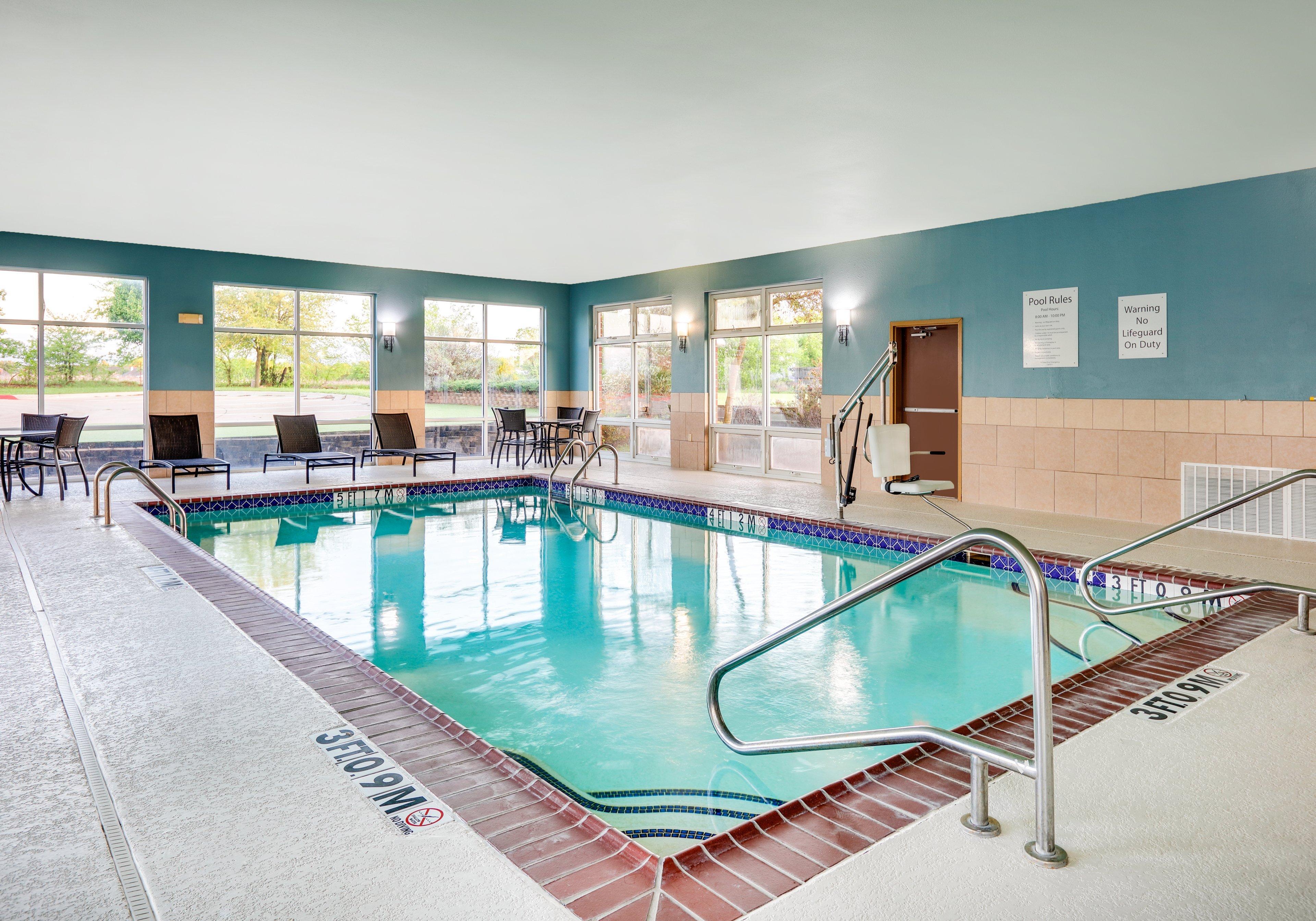 Holiday Inn Express Hotel & Suites Cleburne By Ihg Экстерьер фото