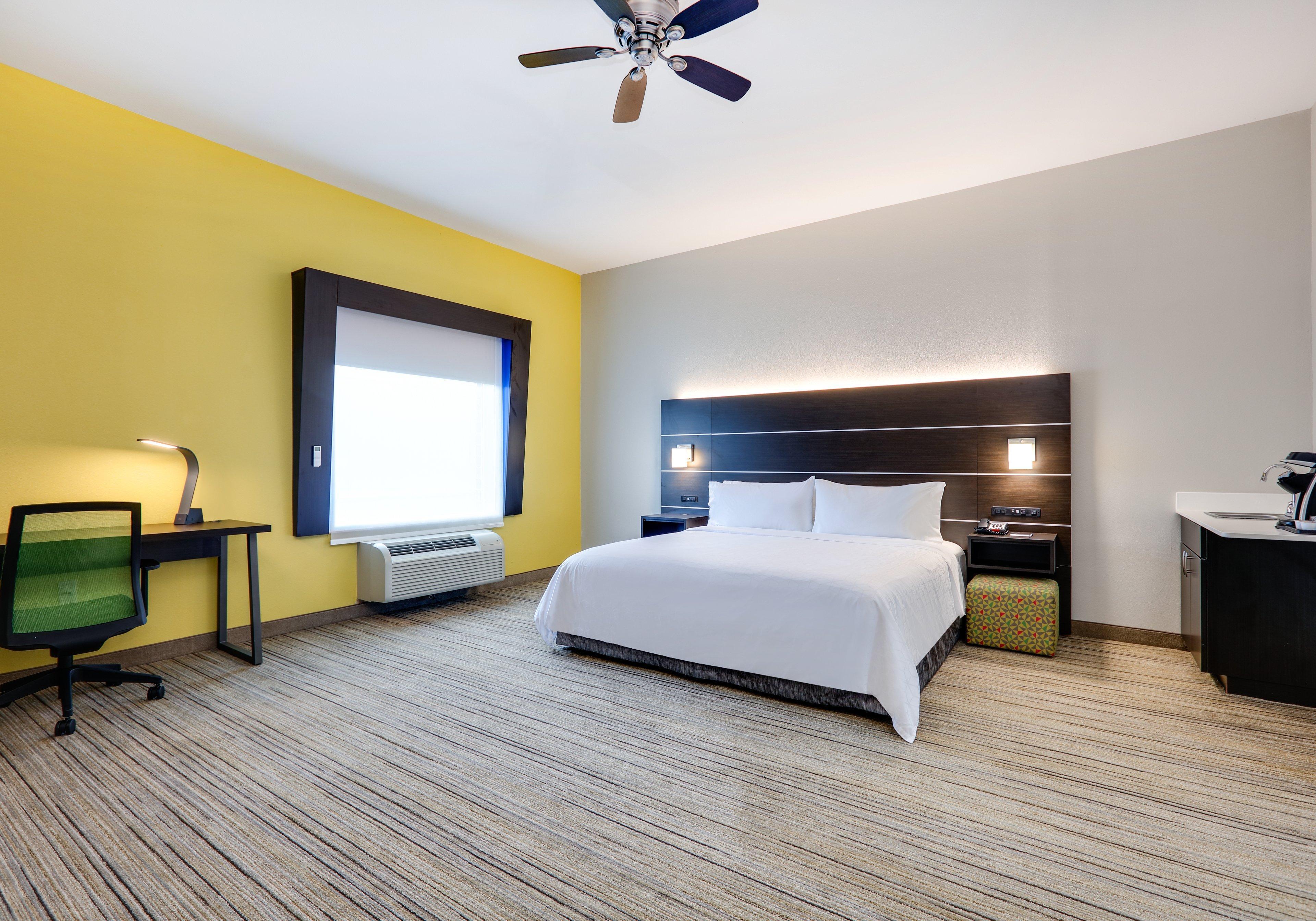 Holiday Inn Express Hotel & Suites Cleburne By Ihg Экстерьер фото